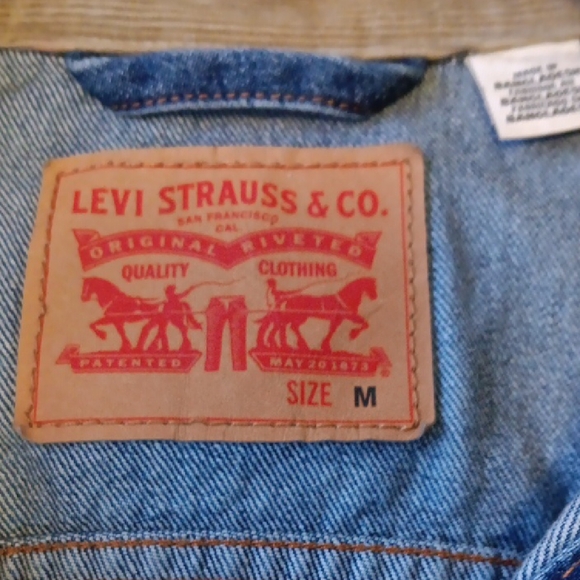 Levi's Blue Denim Trucker Jacket with Tan  Corduroy Collar - Picture 2 of 10
